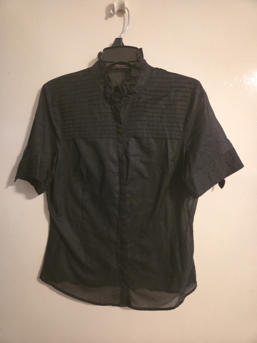 The Limited Black Short-Sleeve Button-Front Ruffle Collar Shirt CorpGoth